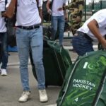 वतन लौटते ही कप्तान का गुस्सा छलका, पाक हॉकी टीम के खिलाड़ी मैदान पर बर्तन मांजते पाए गए