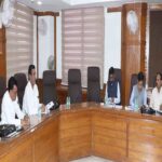 पात्र हितग्राहियों को समयबद्ध और पारदर्शी प्रक्रिया से मिले योजनाओं का लाभ – मंत्री चौहान