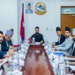 नेपाल की जनता को झटका: संकट के कारण सरकार ने हफ्ते में दो दिन छुट्टी की घोषणा