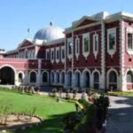 झारखंड HC की अहम टिप्पणी: कानूनी दांवपेच पर नाराज़गी, नीलामी खरीदार के पक्ष में आदेश